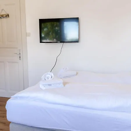 Appartement Charmantes Budget Luettje Koje 1