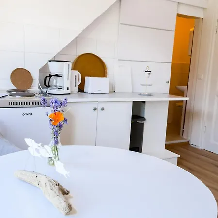 Appartement Charmantes Budget Luettje Koje 1 Cuxhaven